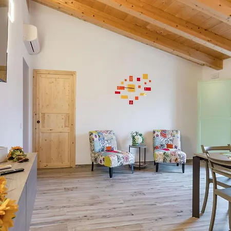 Italian Experience-zena Apartamento *